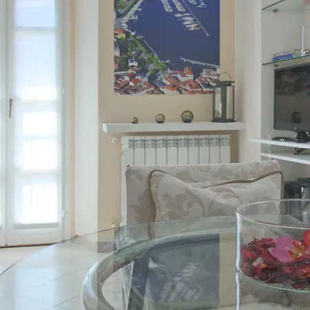 Italianway Borgo Vico 36 Apartment